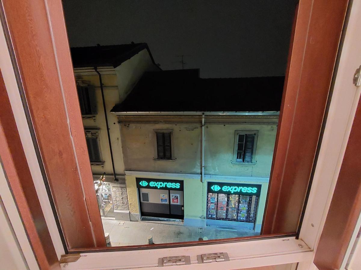 Fast Wifi E Netflix -- Centro Di Rho Vicino Stazione Apartman Kültér fotó